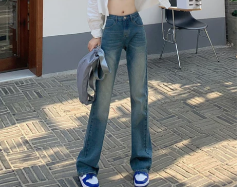 弄格美式复古高腰微喇叭牛仔裤女2022年早...