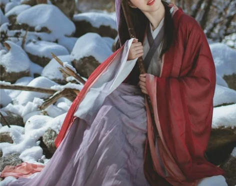 追风侠 民族装舞台装 魏晋风汉服 感兴趣的...