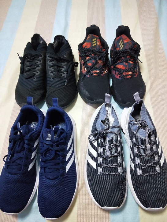 Adidas运动鞋43-44码