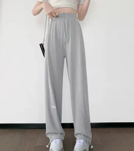 浅灰色高腰束脚运动裤,两种穿法,裤子尺码是...