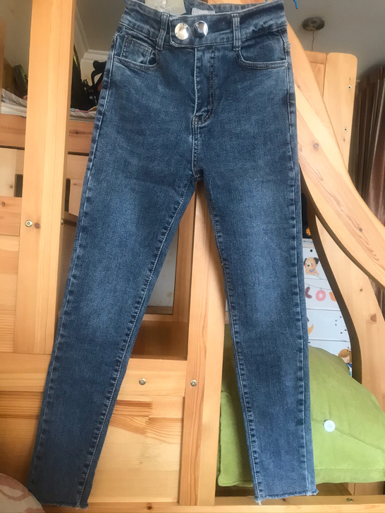 牛仔裤小脚裤女、铅笔裤，平时穿26码27码...