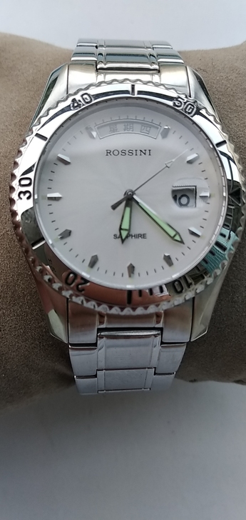 正品罗西尼男石英表,走时准防水,蓝宝石镜面...