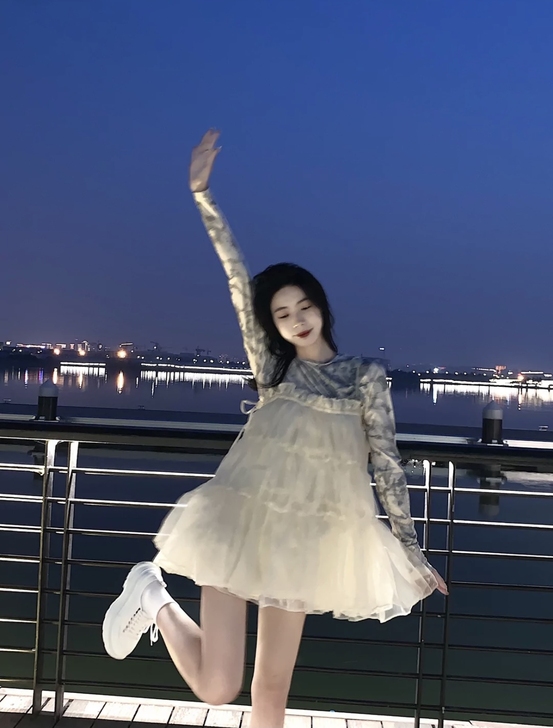 国潮新款网纱多穿法公主蓬蓬连衣裙 [3...