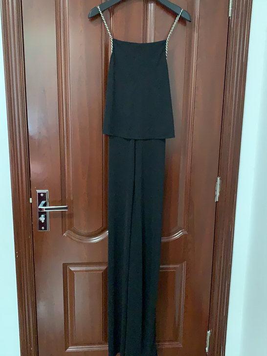 zara旗下品牌连体裤黑色连体裤m码，全新...