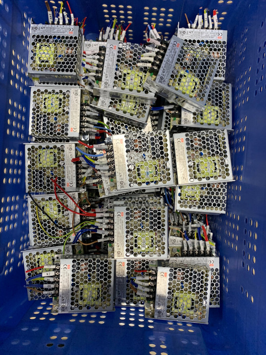 电源明纬、型号LRS-50-24、2.2A...