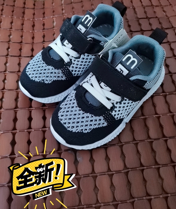 正品几米熊运动鞋！四季款，25.26各剩一...