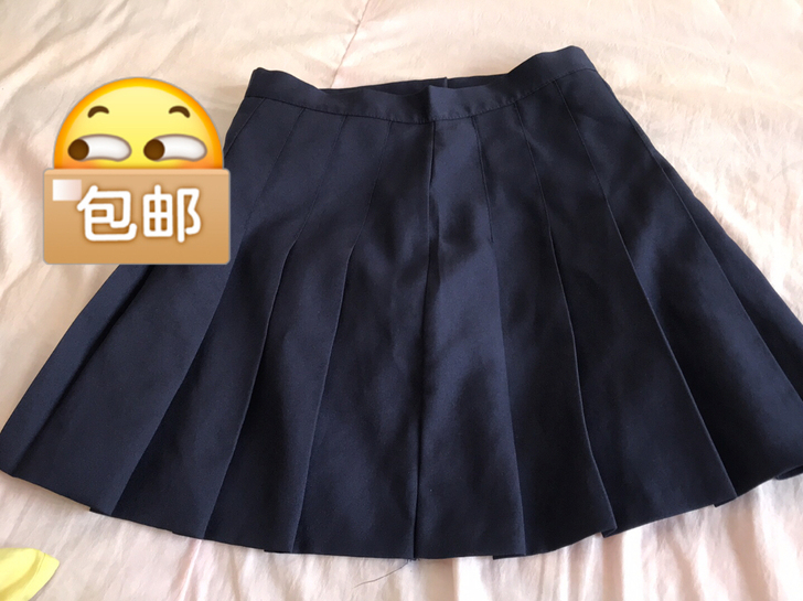 百褶A字裙有需要联系