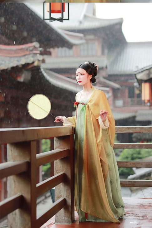 出现货 不系舟 不见长安 披帛 印花 春夏...