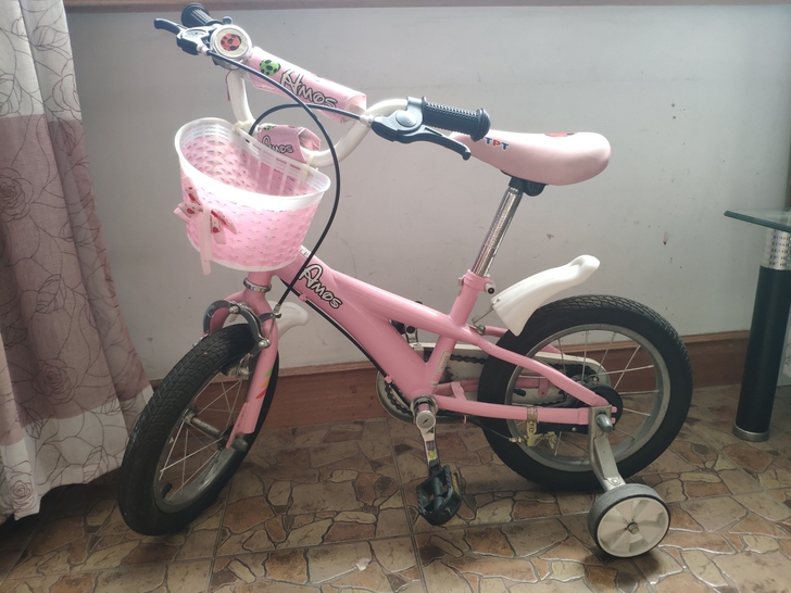 9成新女童自行车，限自提，地址在翠苑二区，...