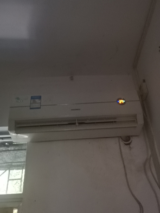 1.5P分体空调，999元，三亚本地需要的...