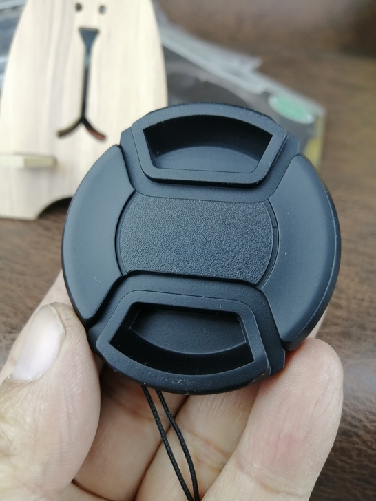 国产品牌镜头盖,专业配件厂出品。