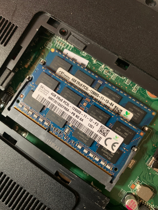 惠普15.6笔记本i54代主频2.5 ，8...