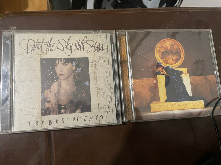 enya 恩雅 原版唱片2张，品相9新。 ...