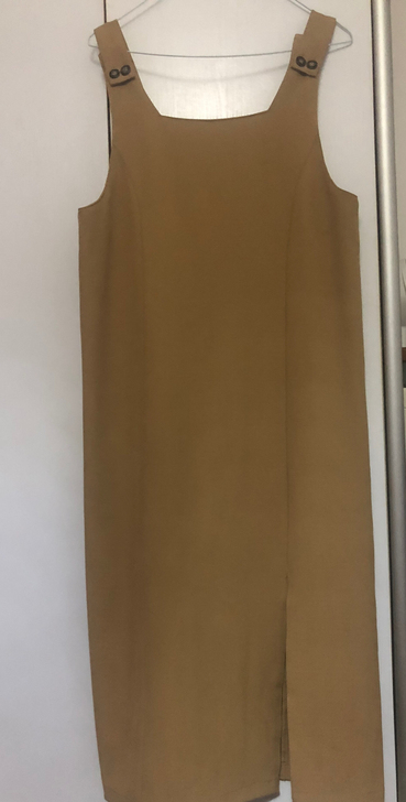 全新料子很挺阔 仅下水试穿 背带裙 后隐拉...