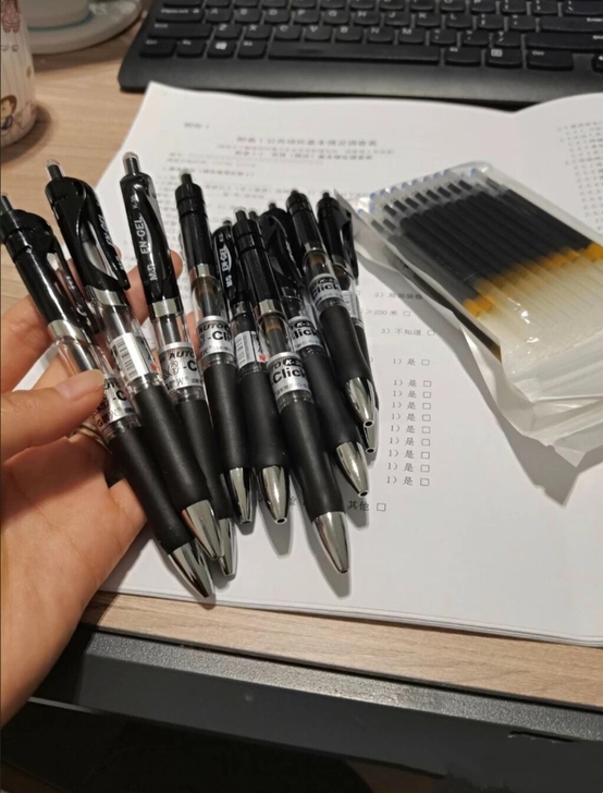 朋友店铺不做了      晨光K35按动中...