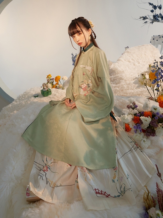 十三余小豆蔻 称猫M