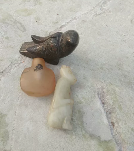 找出来三个小件玉雕，喜欢的打包99包邮到家...