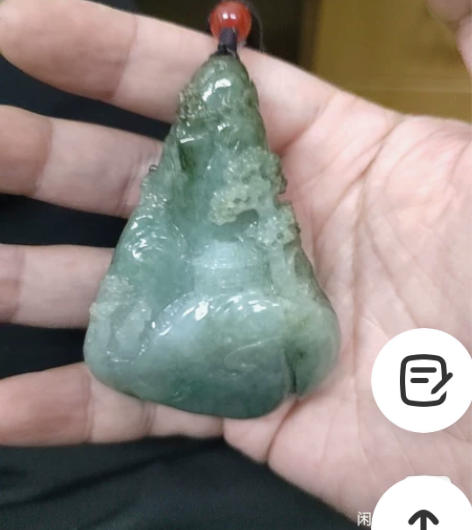 玉雕厚装,随形山水。送盒子。想了解玉石可以...