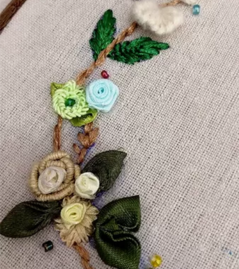 原创重工手作刺绣画，刺绣摆件装饰 18寸 ...