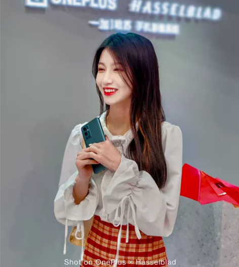 一加银耳2T  入耳式耳机 全新，外包装盒...