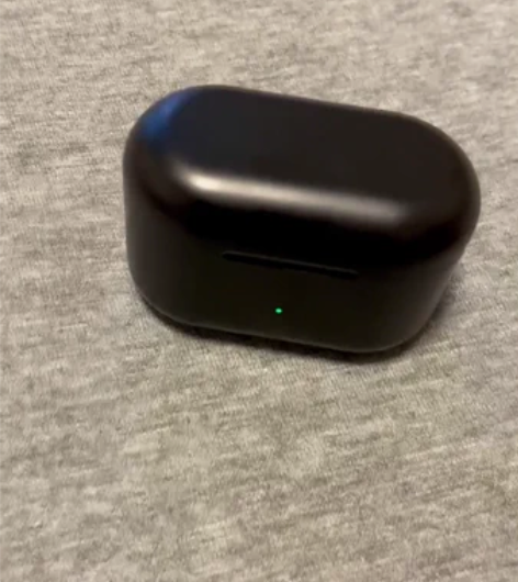 闲置转卖Sabbat魔宴x12pro半入耳...