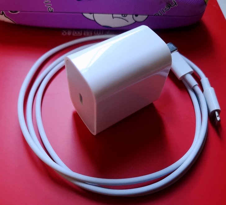 包邮便宜出快充充电器20W快充套装我的苹果...
