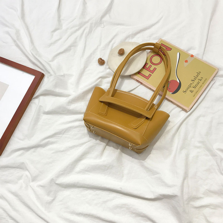 复古大容量包包女2019新款时尚手提饺子包...