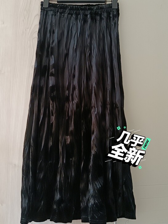 均码（130斤以内能穿）褶皱金丝绒复古中长...