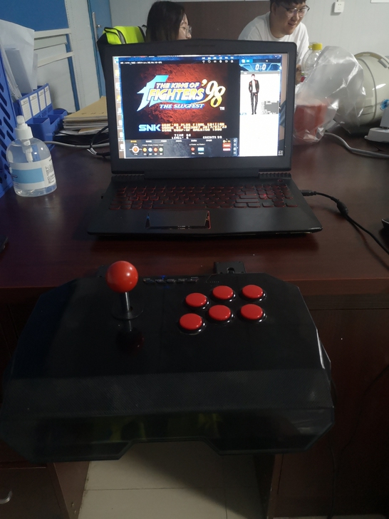 拳霸摇杆9新  和桌夹一起出了   120...