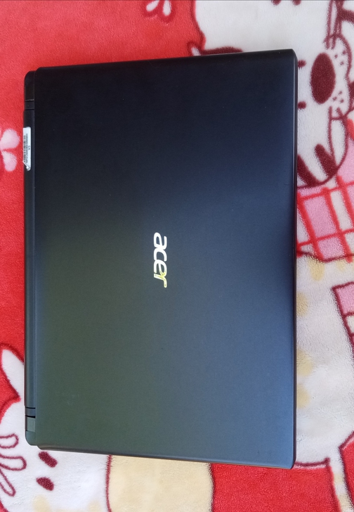 宏基三代i5独显2g笔记本电脑低价出售