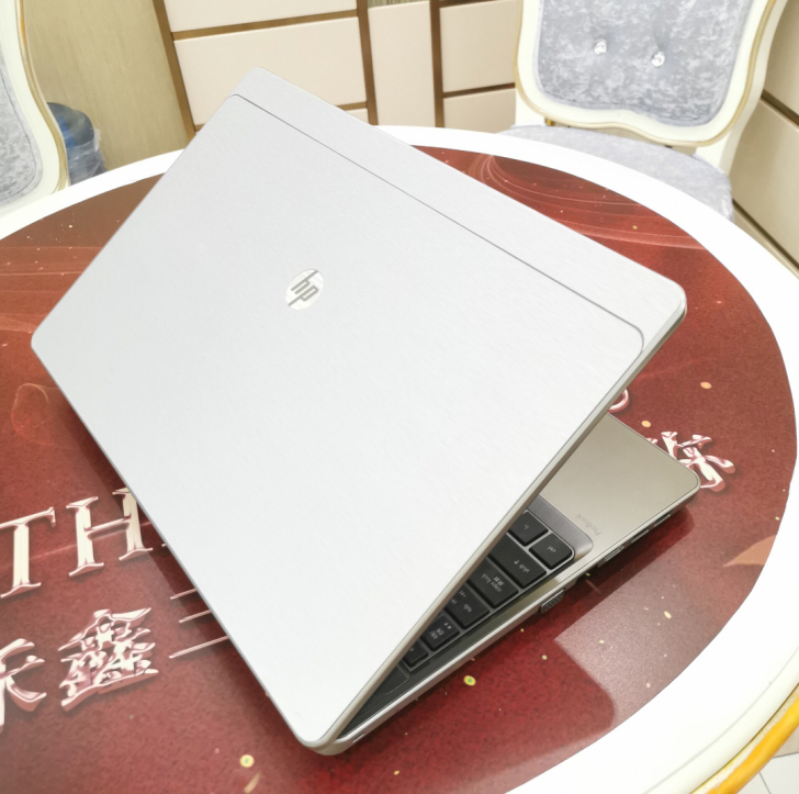 i7笔记本电脑  固态  8g双硬盘  游...