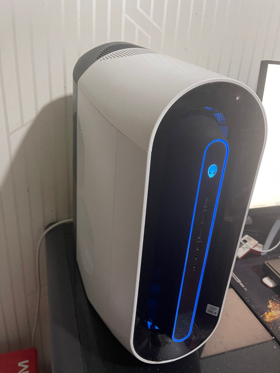 外星人R11水冷  i9  32G  RT...