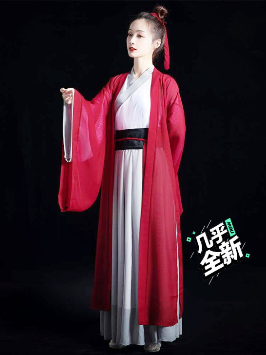 红颜汉服，不知道是山的，买的挺贵的，四件套...