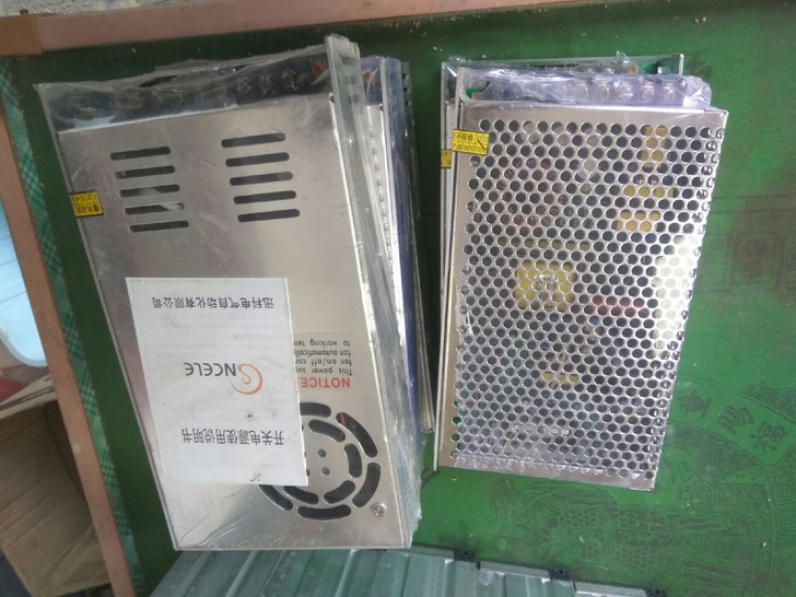 24v电源东西如图S-350-24的4台一...