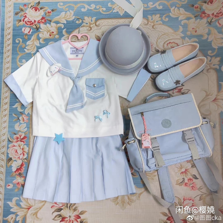 收或者列表换，月野house雪樱下裙，要m45或者42。褶子