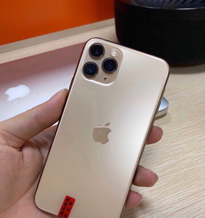 iphone11pro有面容走平台 顺丰包...