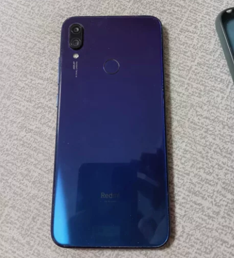 小米红米note7 4+64 功能完好，除...