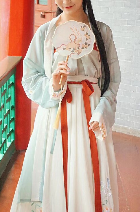 宋制汉服