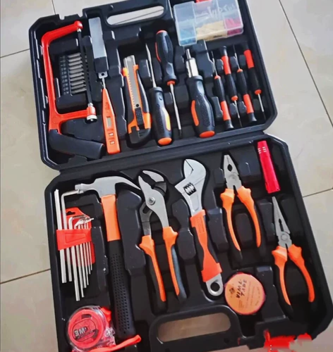 批发特价五金工具工具箱家用工具套装电工木工...