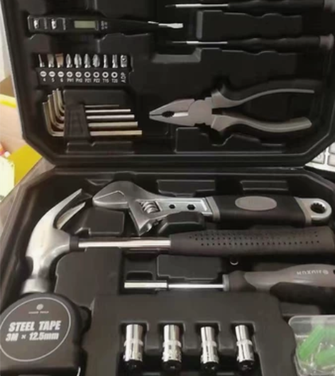 闲置 小米九旬工具箱60合一手动单位家用1...