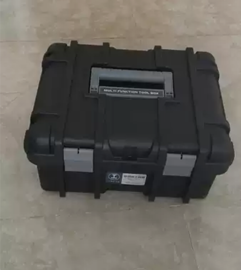全新多功能工具箱，大容量，可以当凳子坐，1...