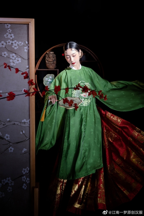 明阙传统服饰  原江南一梦原创汉服 明制汉...
