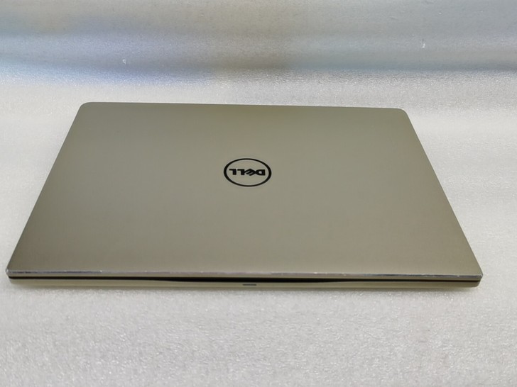 戴尔燃7000-7460-i7-7500U...