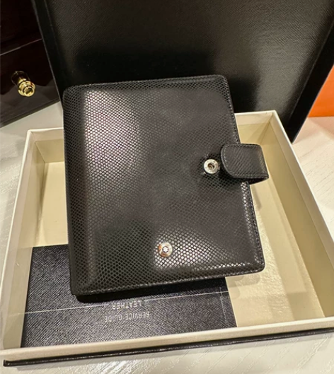 万宝龙记事本，黑色皮，全新全套齐全，早年购...