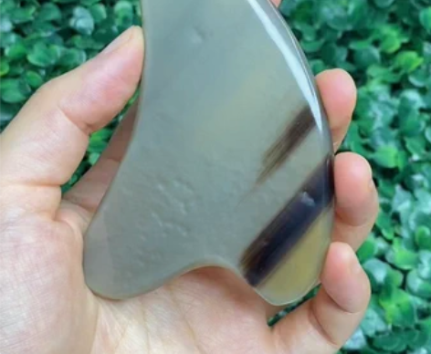 64号——0.6cm厚度牛角刮痧板三角板 ...