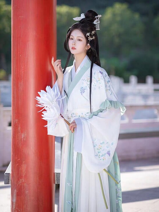 汉氧家的琼华