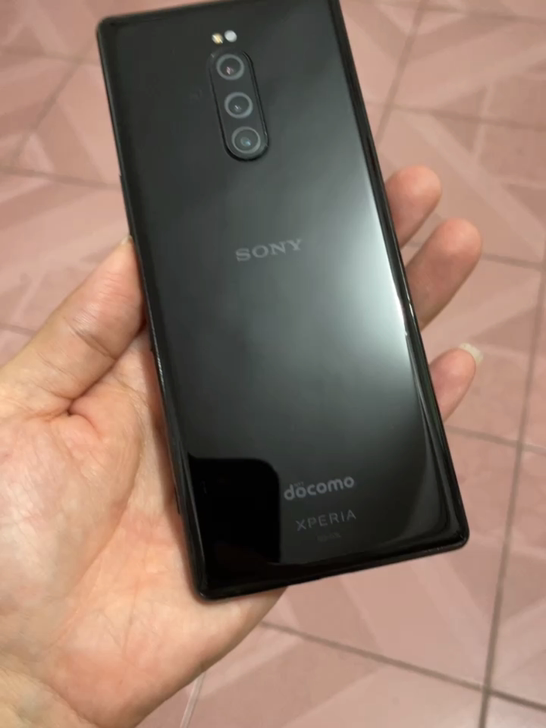 索尼xperia 1 6+64