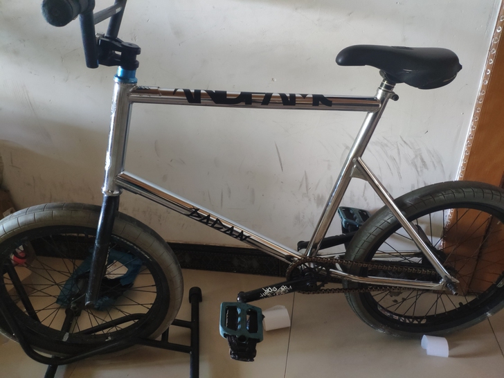 动作死飞fgfs，samten20寸