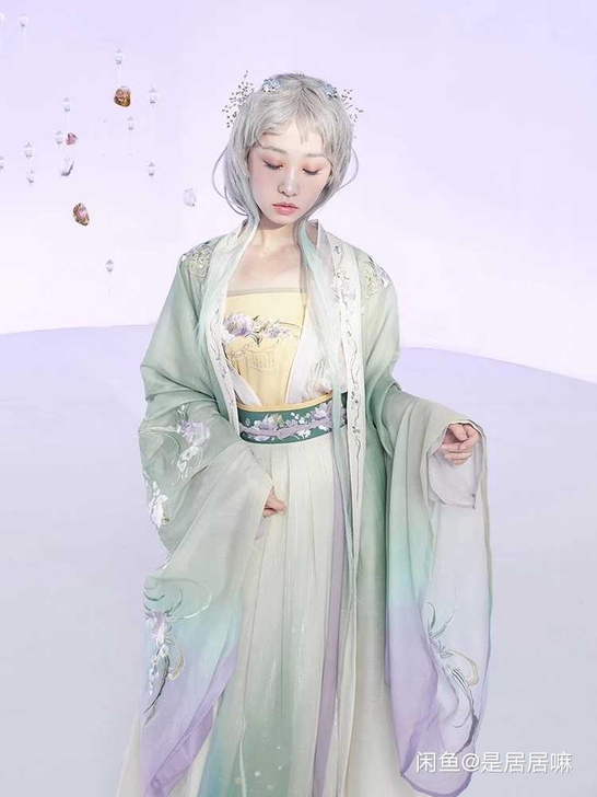 十三余 小豆蔻儿】[嫦娥露花倒影-王者荣耀...