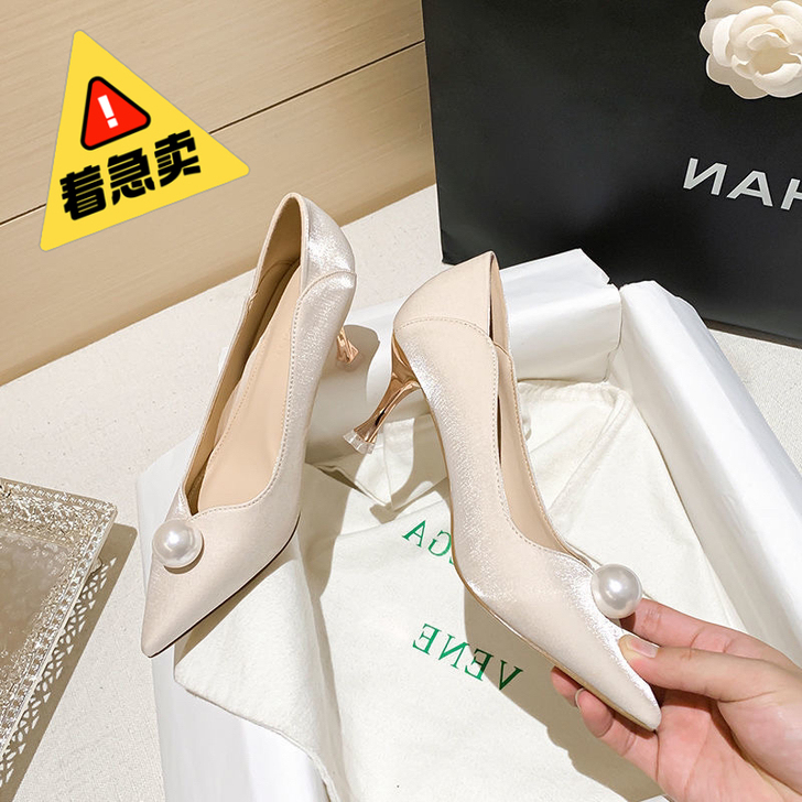 实体店出售全新新款法式高跟鞋女2021年新...